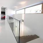B8 - Exklusive Architektenvilla Fuer 4-10 Personen, بيت للعطل *
